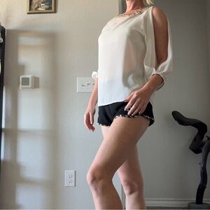 Elegant White Cold Shoulder Blouse